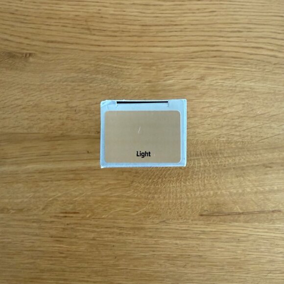 IT Cosmetics  CC+ Cream Full Coverage Color Correcting Foundation SPF 50+ LIGHT - Picture 5 of 10